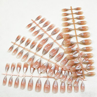 Faux ongles à presser en ABS, courts, effet dégradé rose blush, motif œil de chat coucher de soleil, pré-dessinés, pour un teint éclatant et une allure purement séduisante