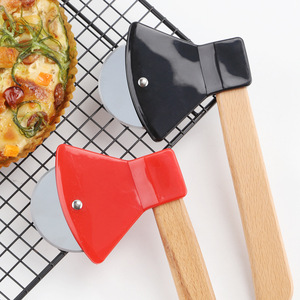 Suministro directo de fábrica de cortadores de pizza con mangos de bambú, rodillos de acero inoxidable, herramientas para cortar y rebanar masa. - Product Image 2