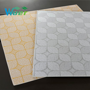 Matériaux écologiques, dalle de <span class=keywords><strong>plafond</strong></span> suspendue en PVC vinyle de 603 mm, imperméable, moderne, insonorisée, <span class=keywords><strong>isolation</strong></span> thermique - Product Image 4