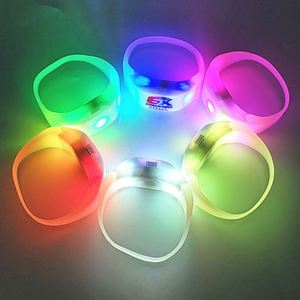 Pulsera Luminosa de Silicona con Logotipo Personalizado, 3 LED, Control Remoto DMX, 15 Colores, para Fiestas, Bares y Eventos - Product Image 2