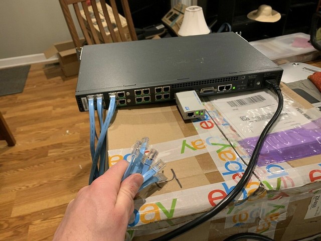 As2511-rj 16-port Async Universal Access Terminal Server Router