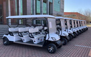 Voiturette de golf confortable 72V Lithium 2-8 places, chinoise, vitesse 30-50 km/h et autonomie 90 km, à vendre. - Product Image 3