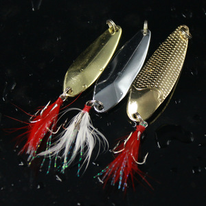 Kit de señuelos metálicos con plumas, 5 piezas, para pesca en agua dulce, caja de cebo artificial incluida - Product Image 3