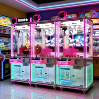 Machine d'arcade à griffes de grue avec boîte de rangement supérieure pour les grands centres de jeux, machine à pièces de monnaie en anglais avec verre trempé en métal