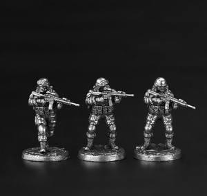 Wat betekent: Best verkochte hars soldatenfiguren - diverse stijlen, handgeschilderd, woondecoratie, souvenir, CPSIA gecertificeerd, kleurenverpakking. - Product Image 4