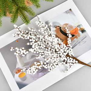 Fleurs artificielles faites à la main DIY, fruits rouges, fruits blancs, reconstitutions créatives, accessoires de photographie, myrtilles vertes réalistes pour Noël - Product Image 4