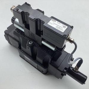 วาล์วควบคุมทิศทางแบบสัดส่วน Parker 315 บาร์ 250 ลิตร/นาที ช่องต่อ 1 นิ้ว วาล์วไฮดรอลิก - Product Image 2
