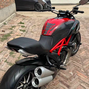 <span class=keywords><strong>Moto</strong></span> Ducati Diavel d'occasion, toutes fonctions normales sans codes de panne. Moteur L-twin de 1200 cm³, entrée sans clé, modes de conduite, ABS - Product Image 2