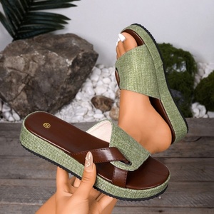 <span class=keywords><strong>Sandales</strong></span> européennes d'été pour femmes, <span class=keywords><strong>grande</strong></span> taille, à semelle épaisse, style color-block, à enfiler, pour l'extérieur, nouvelle collection, approvisionnement exclusif transfrontalier en gros - Product Image 3