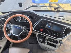 Luxe Gebruikte Touringcarbus Te Koop 50 Zitplaatsen Lhd Manual Euro 3 Touringcarbus Zk6128 Met Dieselmotor - Product Image 4