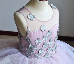 Robes de cérémonie brodées en dentelle avec appliques florales, nouvelle robe de princesse violette pour grandes filles, robe de mariée ou de fête d'anniversaire - Product Image 3