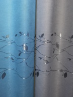 Tissu à motif de feuilles d'arbre classique de haute précision, adapté aux rideaux occultants dans les salons et les chambres.