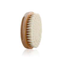 Brosse corporelle ovale en bois de hêtre naturel, poils de chèvre doux, exfoliante, avec manche en bois, masseur capillaire, pour le bain et le spa des bébés