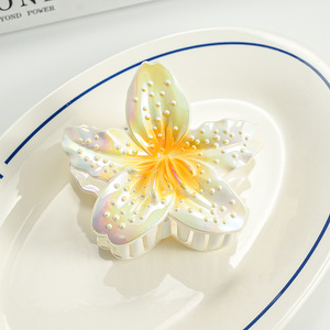 Nouvelles pinces à cheveux en plastique plaqué blanc avec fleur et bourgeon, 8,5 cm, dégradé doux, pince à <span class=keywords><strong>queue</strong></span> <span class=keywords><strong>de</strong></span> <span class=keywords><strong>cheval</strong></span> haute, accessoire capillaire - Product Image 3