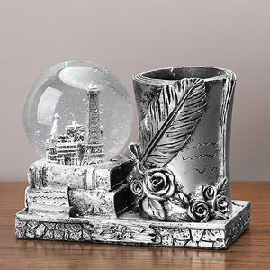 Portalápices de cristal, adorno de escritorio de resina, regalo de cumpleaños iluminado para compañeros de clase - Product Image 3