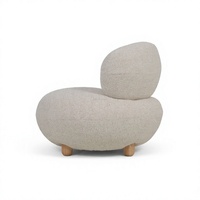 Fauteuil lounge moderne en tissu bouclé de style nordique avec pieds en bois, fauteuil d'appoint au design incurvé en forme de galet pour salon et chambre à coucher