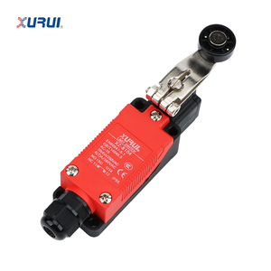 Interruptor de Límite Industrial XURUI 8104 10A 120V con Microinterruptor Rotatorio Lateral, Categoría de Producto: Microinterruptores - Product Image 1