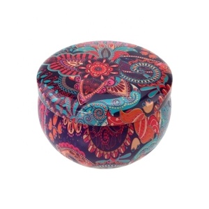 Venta al por mayor de latas de metal redondas de 2.2oz y 4oz para dulces, cajas de regalo, tarros de hojalata para té y tarros para velas aromáticas - Product Image 1