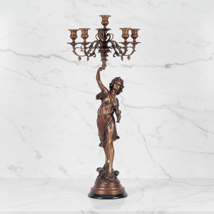 Une pièce de candélabre <span class=keywords><strong>en</strong></span> laiton <span class=keywords><strong>doré</strong></span> à l'or fin de style europé<span class=keywords><strong>en</strong></span>, à 5 bras, avec figurines de nymphes, pour la décoration intérieure et la religion - Product Image 1
