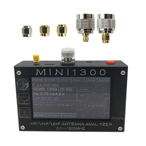 Analyseur d'<span class=keywords><strong>antenne</strong></span> Mini1300 0,1-1300 MHz HF/VHF/UHF avec écran tactile de 4,3 pouces et coque en alliage d'aluminium - Product Image 2