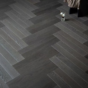 <span class=keywords><strong>Parquet</strong></span> à chevrons en chêne rouge du Canada brossé <span class=keywords><strong>gris</strong></span> résistant à l'humidité Plancher en bois d'ingénierie Art Splice Chevron Planchers en bois composite - Product Image 6