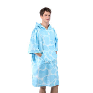 Asciugamano <span class=keywords><strong>poncho</strong></span> con cappuccio da surf con stampa logo personalizzata con stampa digitale a secco da spiaggia con stampa digitale all'ingrosso con tasca - Product Image 4