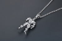 Pendentif d'haltères en acier inoxydable créatif à la mode européenne pour hommes, collier de bijoux de musculation, pendentifs fins, breloques