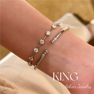 สร้อยข้อมือคริสตัลประดับเพชรเทียม King Silver Jewelry สำหรับผู้หญิง สวมใส่ได้ทุกวัน - Product Image 4