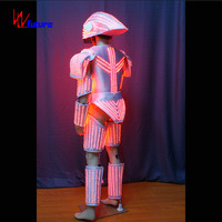 Costume de robot lumineux LED, armure de guerrier cyberpunk, contrôle sans fil pour les performances de DJ en boîte de nuit, spectacles sur scène, événements