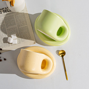 Taza y Plato de Café para Desayuno de Estilo Nórdico Simple, Taza de Leche Artística, para el Hogar, de Alta Estética, Taza de Gran Capacidad - Product Image 5