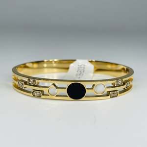 Brazalete de Moda en Acero Inoxidable 316L con Baño de Oro PVD, Joyería Sostenible y Resistente - Product Image 1