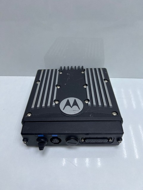 XTL2500 900mhz Digital Mobile Radio M21WRS9PW1AN