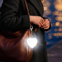 Porte-clés LED rechargeable par USB, lampe tactile de nuit, mini pendentif pour sac à main, chaîne argentée, cadeau pour enfants et femmes