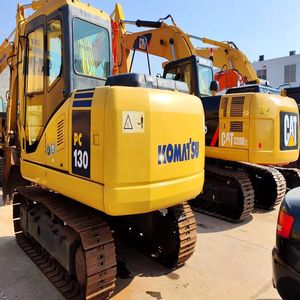 Máquina de construcción de componentes de motor de núcleo excavadora de 13 toneladas 0.6m3 excavadora Komatsu usada a la venta - Product Image 1