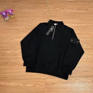 Pull en maille classique gris vintage décontracté de style designer de luxe en coton extensible 100 % pour homme - Product Image 3