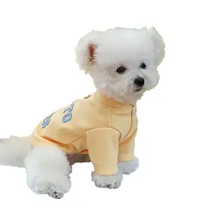 Moda de alta calidad nuevo otoño e invierno cálido anticaída pelo lindo mascota ropa para perros