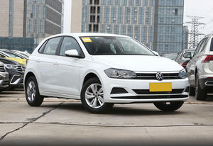 รถยนต์มือสอง Volkswagen <span class=keywords><strong>Polo</strong></span> Plus Multipurpose <span class=keywords><strong>Hatchback</strong></span> ปี 2023 - เบาะหนังผสมผ้า แต่งสีดำ Piano Black สำหรับการเดินทางประจำวัน - Product Image 2