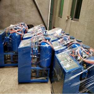 Machine de mousseur de polyuréthane entièrement automatique pour l'isolation des entrepôts frigorifiques, des murs extérieurs de bâtiments, des réservoirs d'eau et des bateaux - Product Image 2