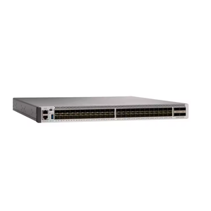 Commutateur d'entreprise série 9500 C9500-48Y4C-E, 48 ports X 1/10/25G + 4 ports 40/100G, commutateur réseau essentiel - Product Image 1