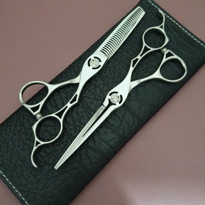 Tijeras de peluquería MIS de 6 pulgadas, tijeras de entresacar de acero inoxidable con mango largo, estilo personalizado, tijeras planas - Product Image 3