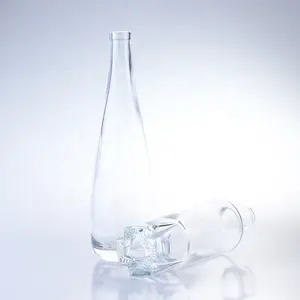 500 Ml 700 Ml 750 Ml açık damla şekilli cam su şişesi içecek şişesi