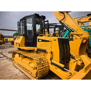 รถแทรกเตอร์ตีนตะขาบ Caterpillar D5m D5n D5g มือสองสภาพดี รุ่น CAT D5K D5G D5N D5M พร้อมใบมีดปรับเอียงได้ และห้องโดยสารติดแอร์ - Product Image 2