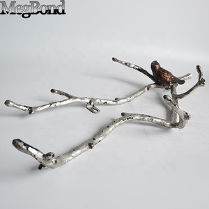 Portagioie da <span class=keywords><strong>Parete</strong></span> Decorativo in Ghisa con Uccellino su Ramo e 4 Ganci, Marca Megbond, Origine Shandong - Product Image 3