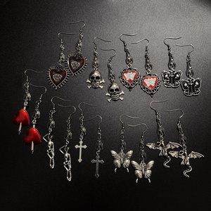 Gothic Rock Nightclub <span class=keywords><strong>Heart</strong></span> Rose Butterfly Pendientes para mujer Girl Y2K Cross Dangle Pendientes - Product Image 1