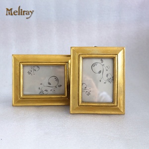 <strong>Mini</strong> Gold Resin <strong>Picture</strong> Photo <strong>Frames</strong> 2.5x3.5 Home Decor Sculpture Handmade in China for Holiday Gifts Art Theme Souvenirs Crafts - Product Image 2