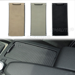 แผ่นที่วางแก้วในคอนโซลด้านในของรถยนต์ฝาครอบแบบลูกกลิ้งสำหรับ Mercedes-Benz C-calss W204 S204 W212 E-Class S212แต่งรถ - Product Image 1