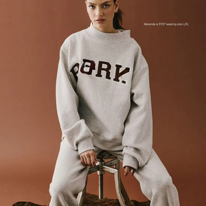 <span class=keywords><strong>Felpa</strong></span> <span class=keywords><strong>Oversize</strong></span> da <span class=keywords><strong>Donna</strong></span> con Collo Alto in Morbido Cotone, Logo Personalizzato, Ricamata, Stile Streetwear - Product Image 1