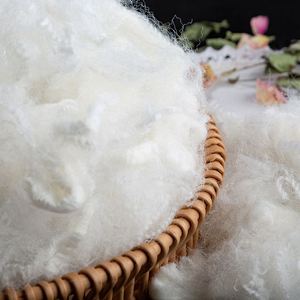 <span class=keywords><strong>Fibra</strong></span> de Poliéster Superfina <span class=keywords><strong>Hueca</strong></span> Conjugada <span class=keywords><strong>Siliconada</strong></span> Ignífuga Certificada Oeko-Tex de Bajo Punto de Fusión para Hilado al por Mayor - Product Image 4