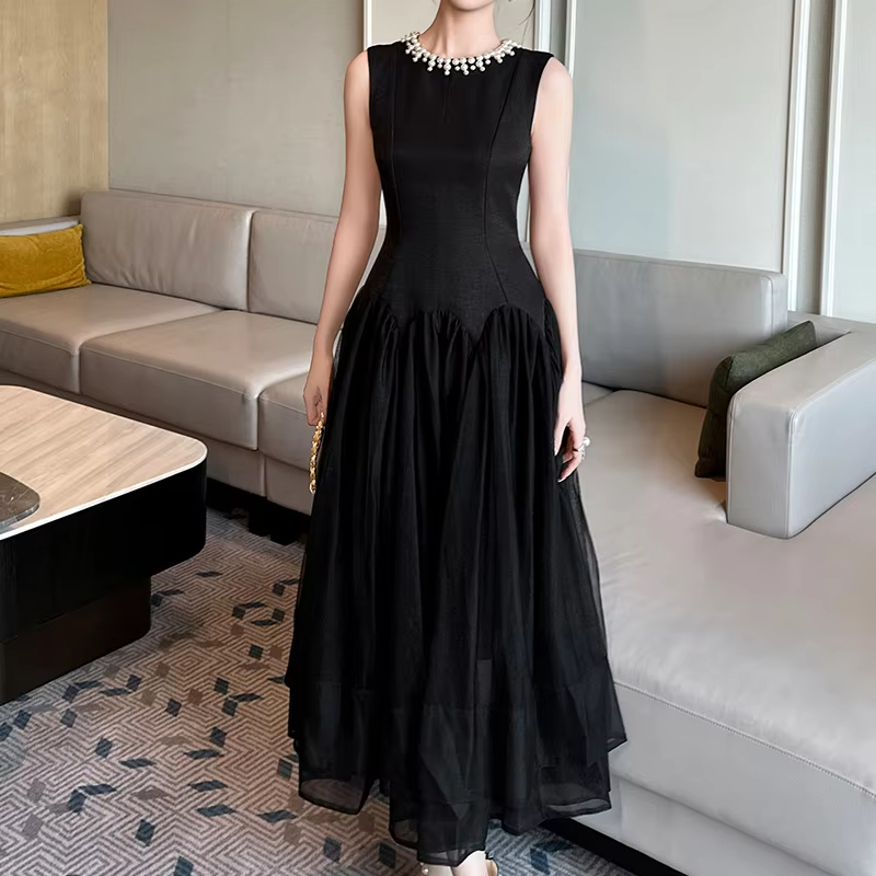 Black Evening Dress - 2025 New Design, Sleeveless, Elegant Black Evening Dress - 2025 New Design, Sleeveless, Elegant