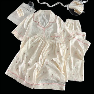 <span class=keywords><strong>Pigiama</strong></span> da <span class=keywords><strong>donna</strong></span> YCH estivo, nuovo stile in seta effetto nuvola, modello Instagram con gatto, maniche a tre quarti, pantaloni lunghi, set sottile a tre pezzi - Product Image 2